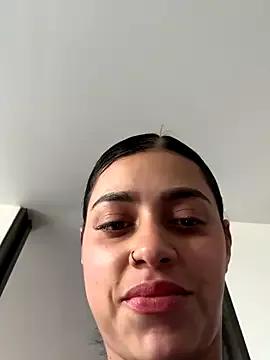AlannaEvons from StripChat is Freechat