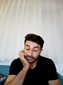 Offline alex10alexx on StripChat