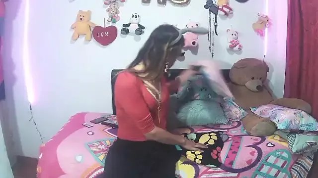 Offline alexxa_dirty on StripChat