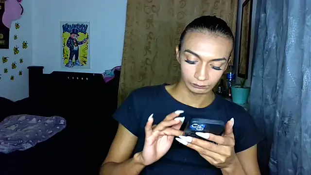 Offline alexxa_Rooa on StripChat