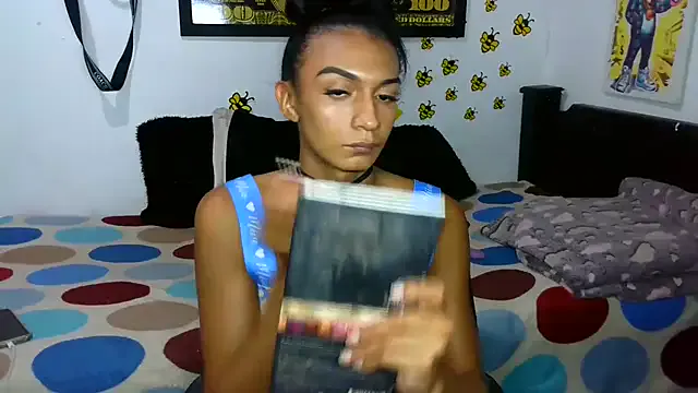 Offline alexxa_Rooa on StripChat