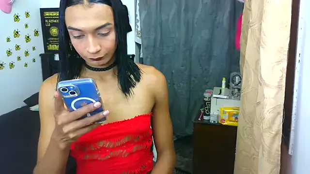 Offline alexxa_Rooa on StripChat