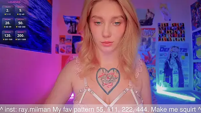 Offline AliceMilman on StripChat