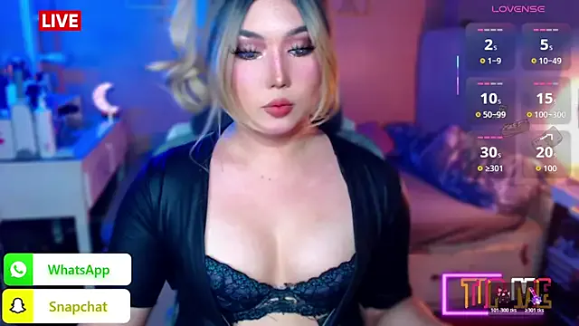 Offline Alicia_Rose69 on StripChat