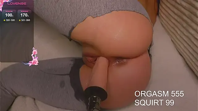 Offline Alissaasex on StripChat