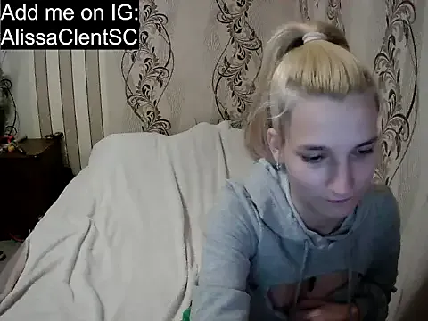 Offline AlissaClark on StripChat