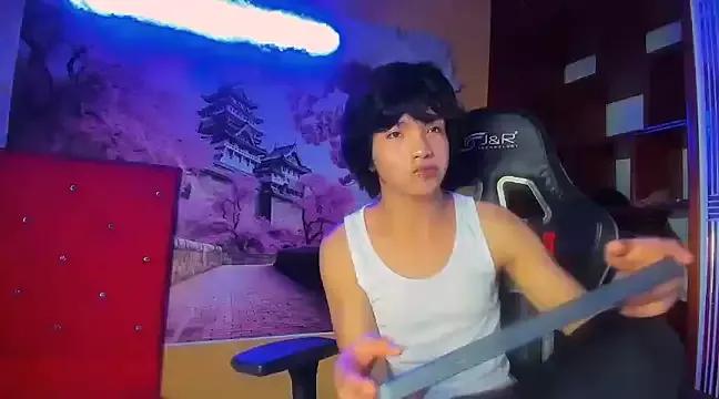 AllanYong18 from StripChat