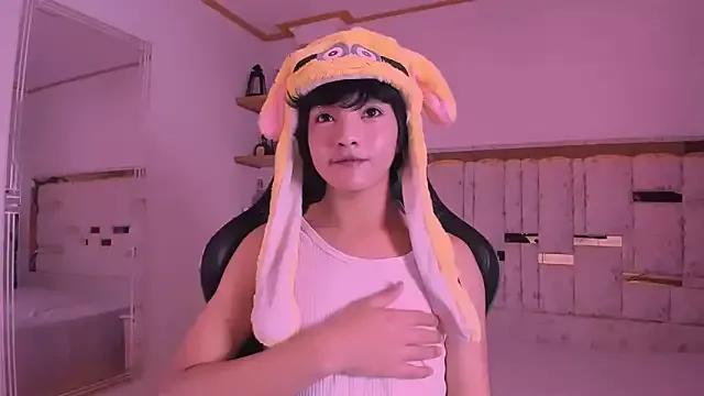 AllanYong18 from StripChat