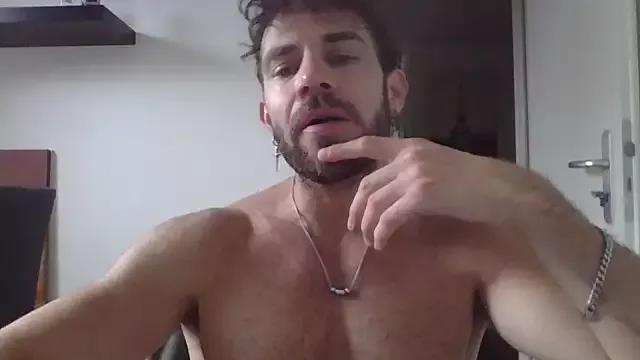alpha-hunk from StripChat is Freechat