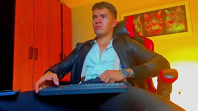 Offline ALPHA_DOMINUS_ on StripChat