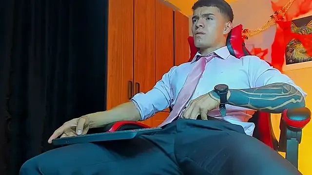 Offline ALPHA_DOMINUS_ on StripChat