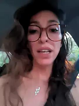 Amani_thewolf from StripChat