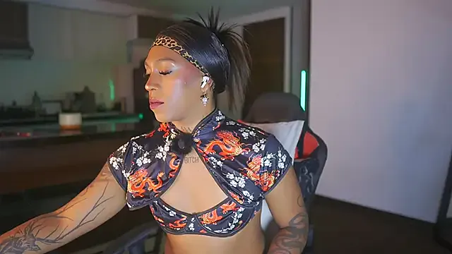 Offline AmberRaus on StripChat