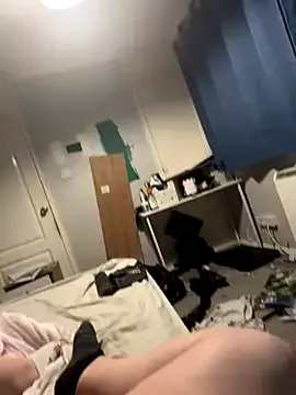 Offline AmberTaylorXxx on StripChat