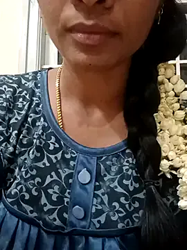 Offline Ambika01 on StripChat