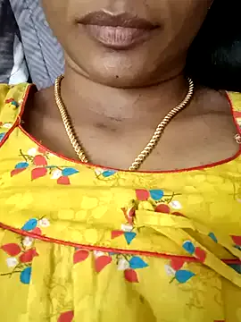 Offline Ambika01 on StripChat