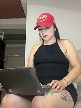 Amelia_laurent on StripChat