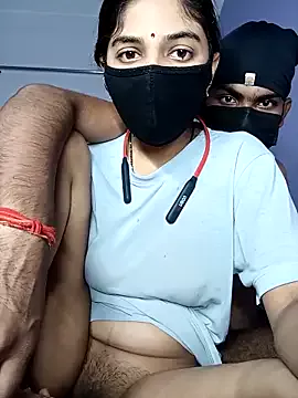 Group Amzing-Couple on StripChat