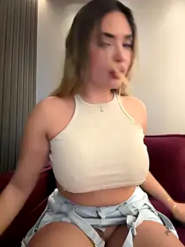 Offline AnaCarrera on StripChat