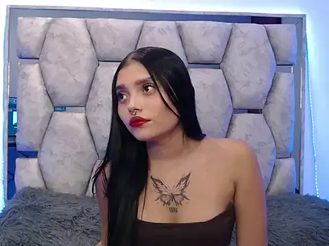 Offline AnalyMilles on StripChat