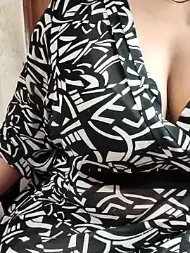 Anamika_Kapoor from StripChat