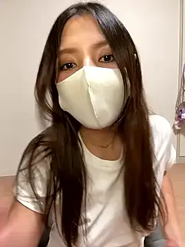 Offline anchan69 on StripChat