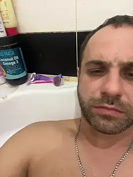 Offline AndyLynn on StripChat