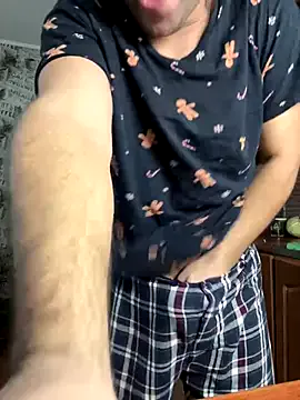 Offline AndyLynn on StripChat