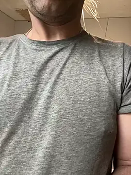 Offline AndyLynn on StripChat