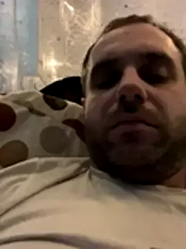 Offline AndyLynn on StripChat