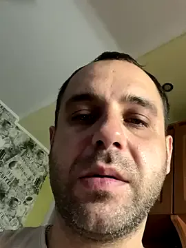 Offline AndyLynn on StripChat