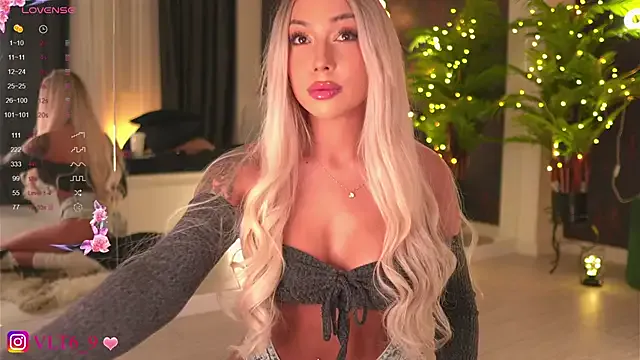 StripChat Angel-Barbie is Freechat Angel-Barbie — Tsunami Squirt