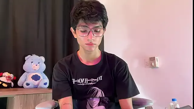 Offline Angel_bunny2 on StripChat