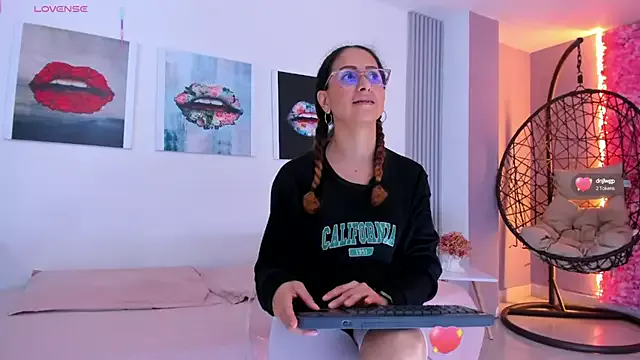 Freechat Angela_donnato on StripChat