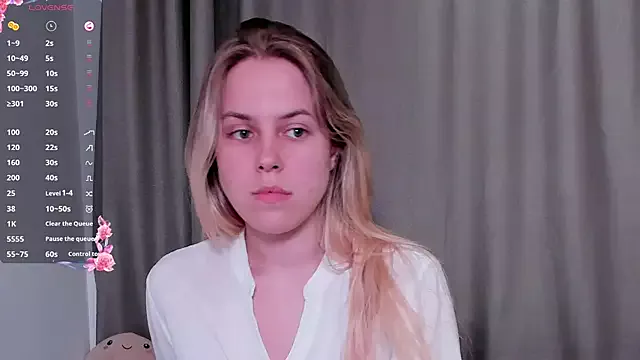 Offline AngelAnty on StripChat