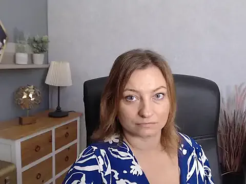 Offline angelaSamt on StripChat