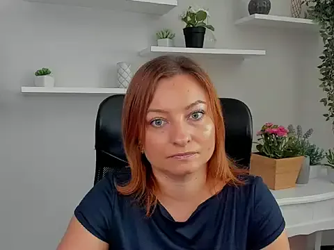 Offline angelaSamt on StripChat
