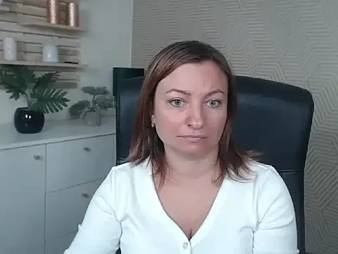 Offline angelaSamt on StripChat