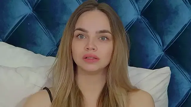 Offline AnitaVenture on StripChat