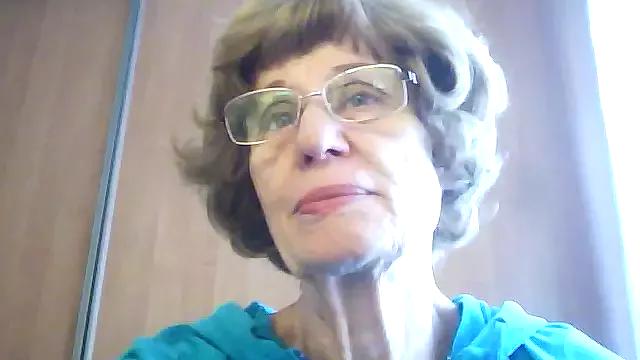 Anna72233 from StripChat is Freechat