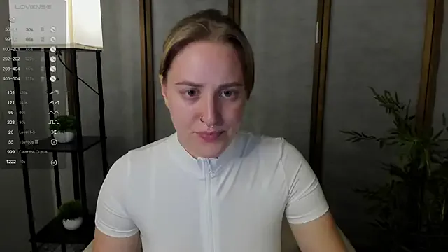 Offline AnnaGrees on StripChat