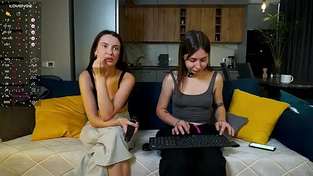 Anny_Molly from StripChat