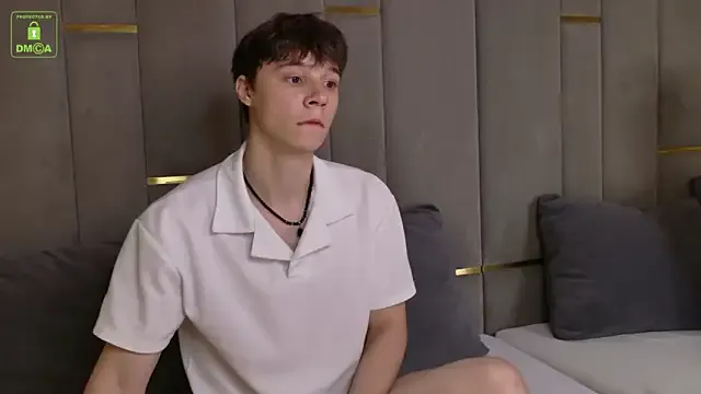 Offline AnthonyHall on StripChat