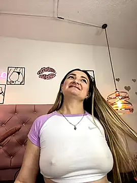 Offline antonella87 on StripChat