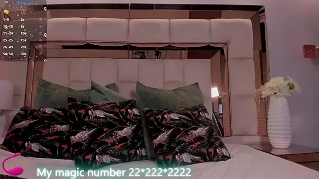 Offline anyi_sweet_titss on StripChat