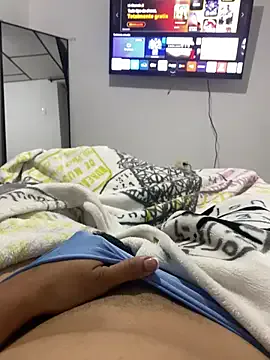 ANYLU19 on StripChat