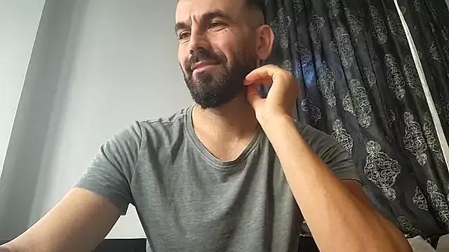 Apooabe from StripChat is Freechat