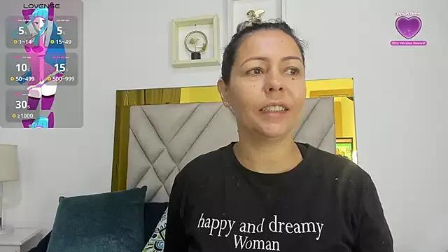 ariana-martins from StripChat
