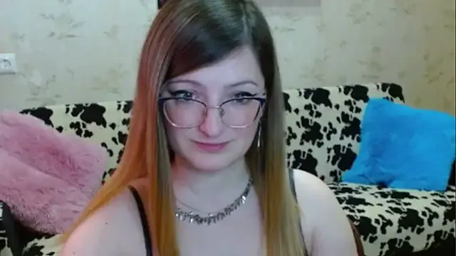 Offline Arielsssplash on StripChat