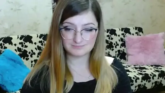 Offline Arielsssplash on StripChat